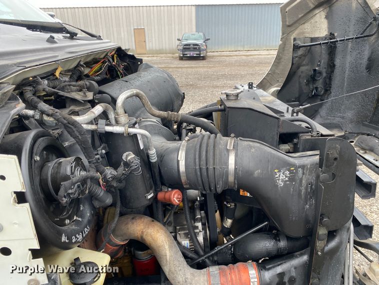 image for item JW9159 2006 Ford F750 Super Duty  bucket truck