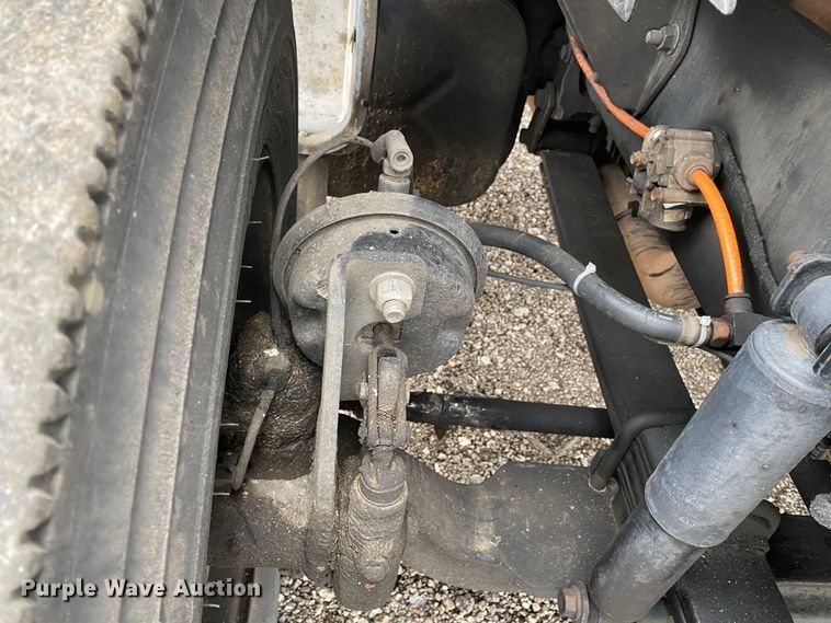 image for item JW9159 2006 Ford F750 Super Duty  bucket truck