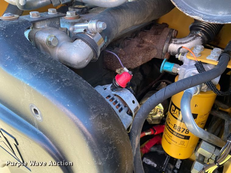 image for item JW9170 2003 Caterpillar 247  tracked skid steer loader