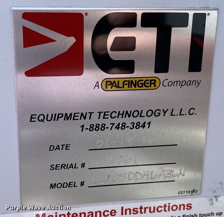 image for item JW9172 2016 Ford F550 Super Duty  bucket truck