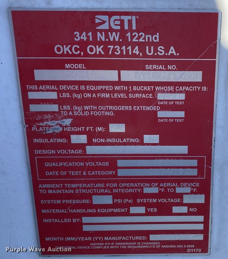 image for item JW9172 2016 Ford F550 Super Duty  bucket truck