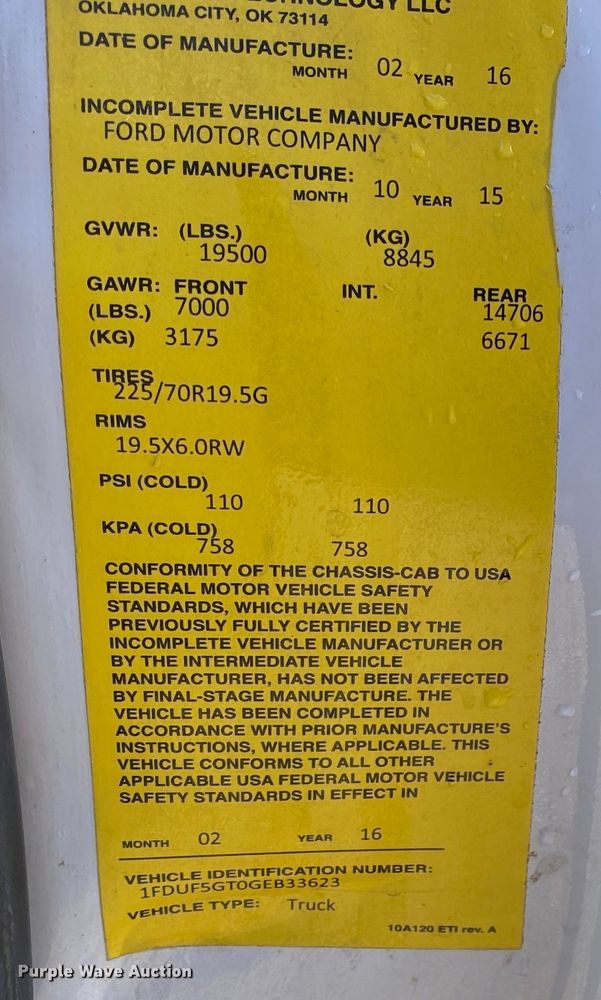 image for item JW9172 2016 Ford F550 Super Duty  bucket truck