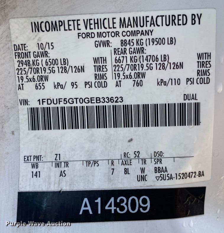 image for item JW9172 2016 Ford F550 Super Duty  bucket truck