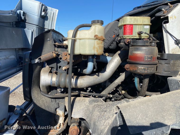 image for item JW9174 2008 Chevrolet C5500  bucket truck