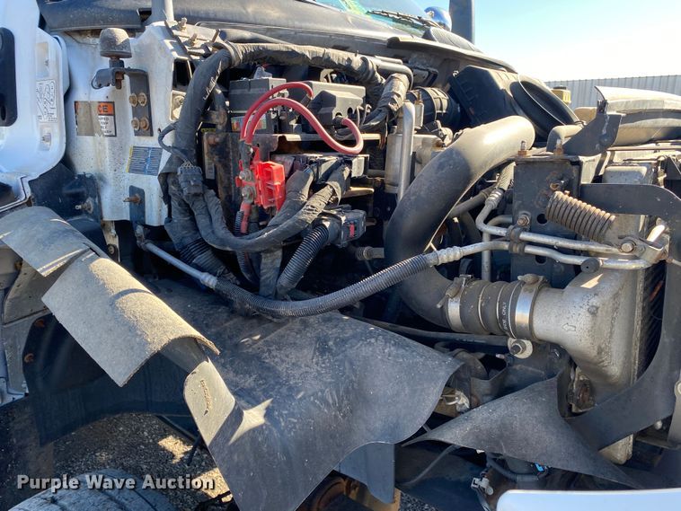 image for item JW9174 2008 Chevrolet C5500  bucket truck