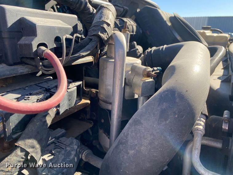 image for item JW9174 2008 Chevrolet C5500  bucket truck