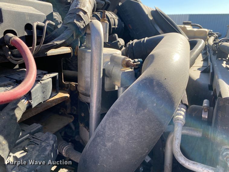 image for item JW9174 2008 Chevrolet C5500  bucket truck