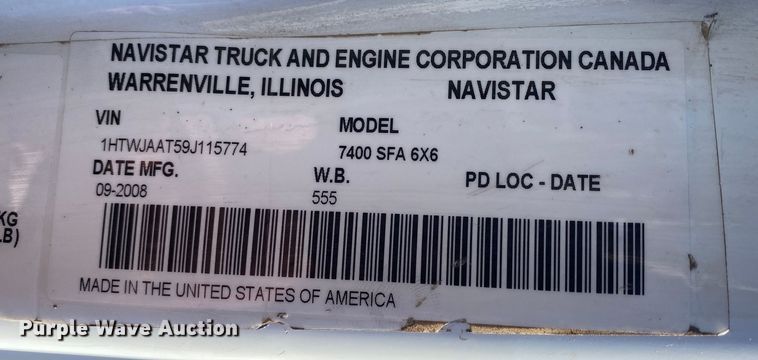 image for item JW9176 2009 International SX525  digger derrick truck