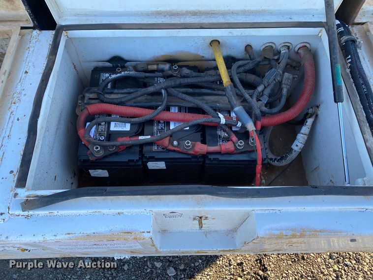 image for item JW9181 2005 Sterling Actera  utility / service truck