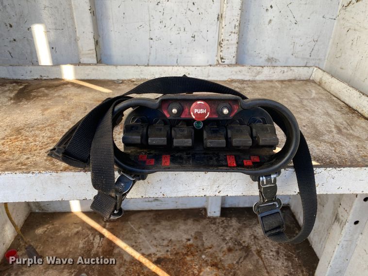 image for item JW9181 2005 Sterling Actera  utility / service truck