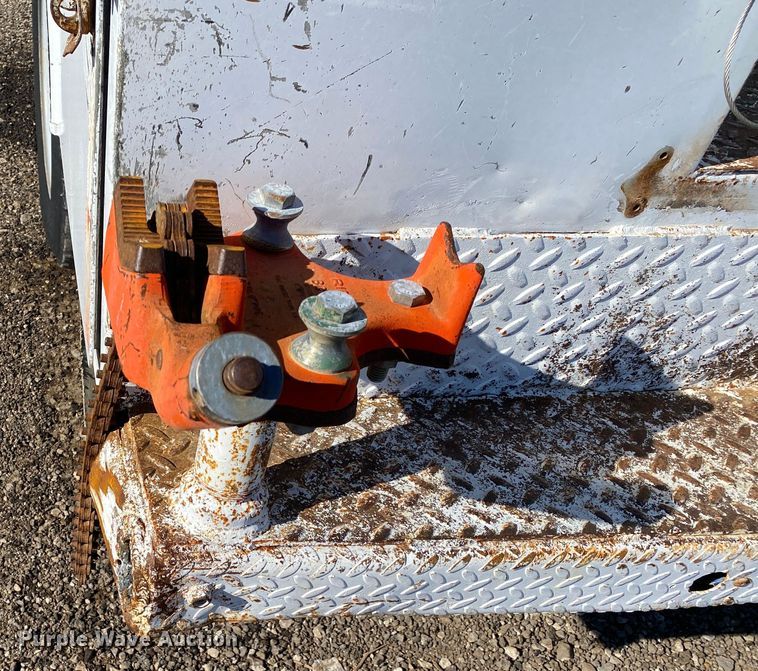 image for item JW9281 2005 Ford F550 Super Duty  utility / service truck