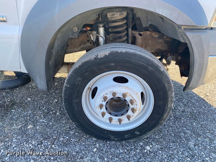 image for item JW9281 2005 Ford F550 Super Duty  utility / service truck