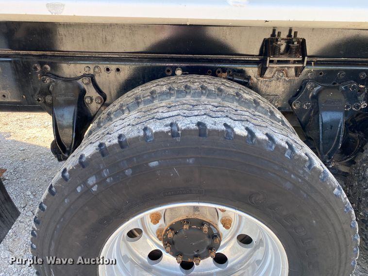 image for item JW9429 2006 Freightliner Columbia  water truck