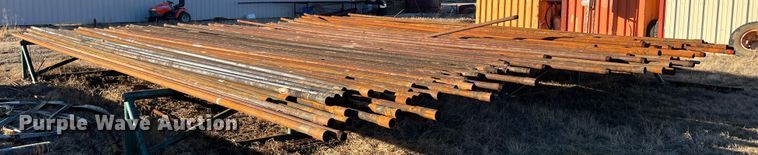 image for item KR9612 Approximately 32 oilfield pipes