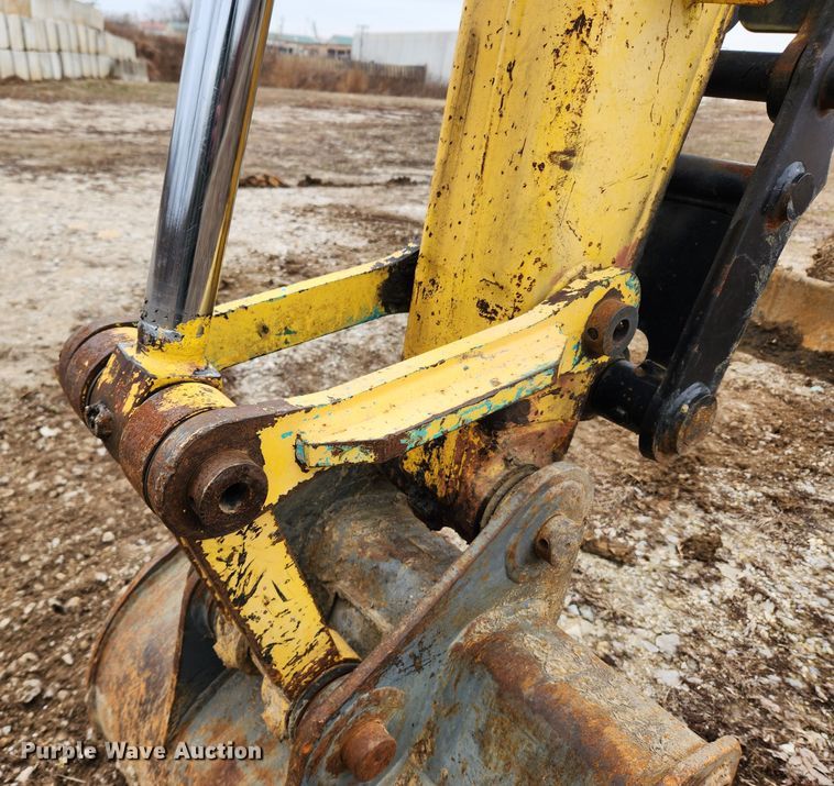 image for item KT9444 2001 Kobelco SK80CS  mini excavator