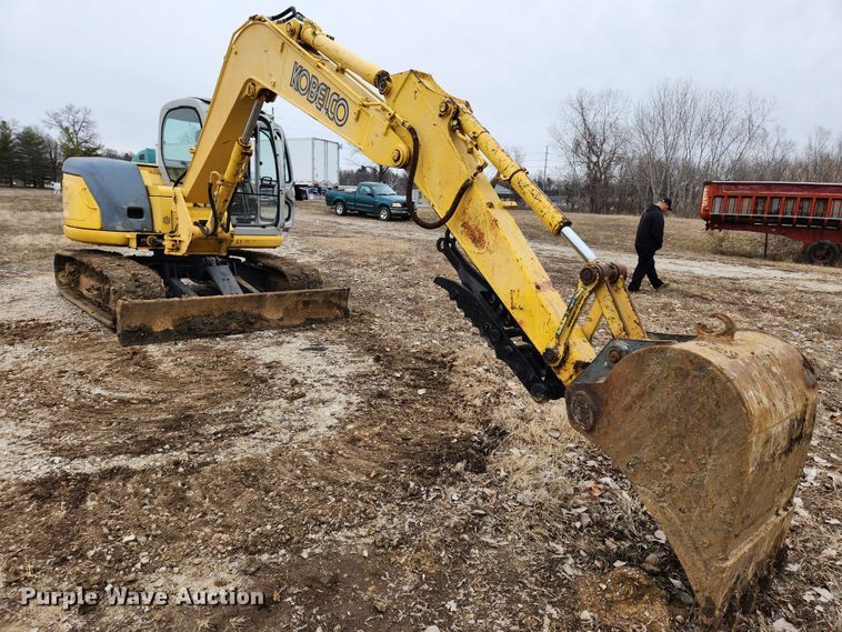 image for item KT9444 2001 Kobelco SK80CS  mini excavator