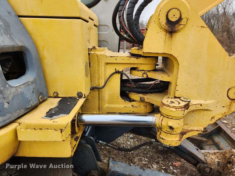 image for item KT9444 2001 Kobelco SK80CS  mini excavator