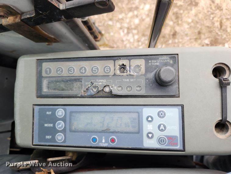 image for item KT9444 2001 Kobelco SK80CS  mini excavator