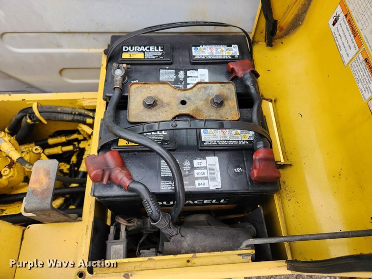 image for item KT9444 2001 Kobelco SK80CS  mini excavator