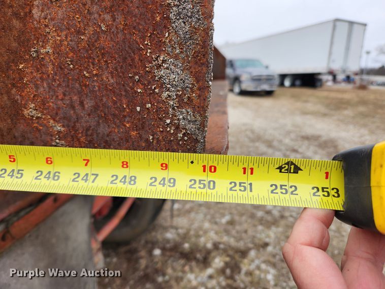 image for item KT9445 1972 Fruehauf ND-F2-DB4-24  end dump trailer