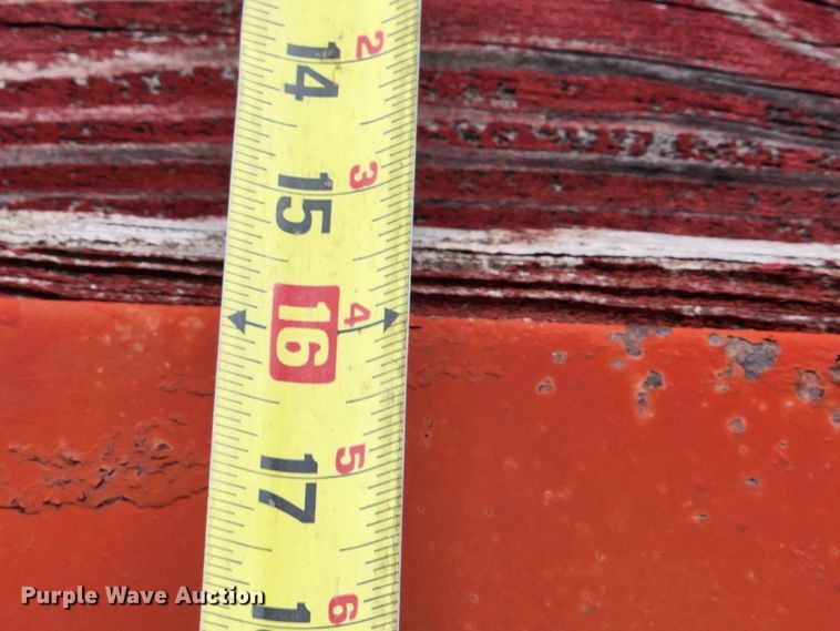 image for item KT9445 1972 Fruehauf ND-F2-DB4-24  end dump trailer