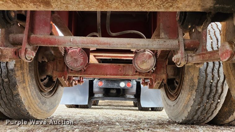 image for item KT9445 1972 Fruehauf ND-F2-DB4-24  end dump trailer