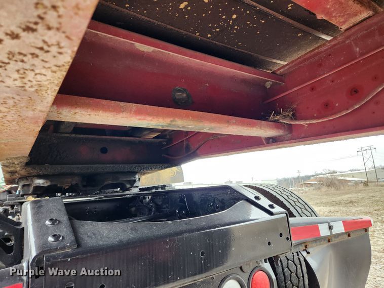 image for item KT9445 1972 Fruehauf ND-F2-DB4-24  end dump trailer