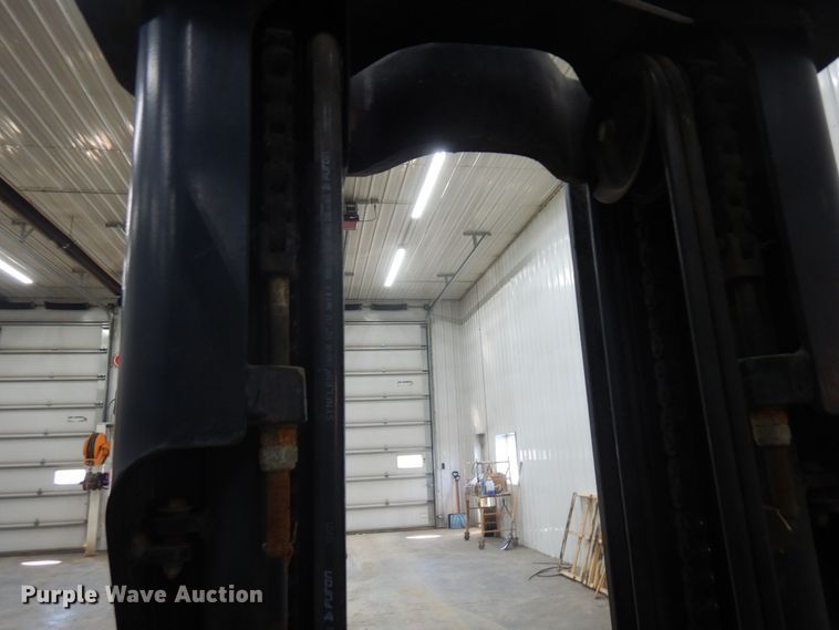 image for item KU9738 Clark CGC20  forklift