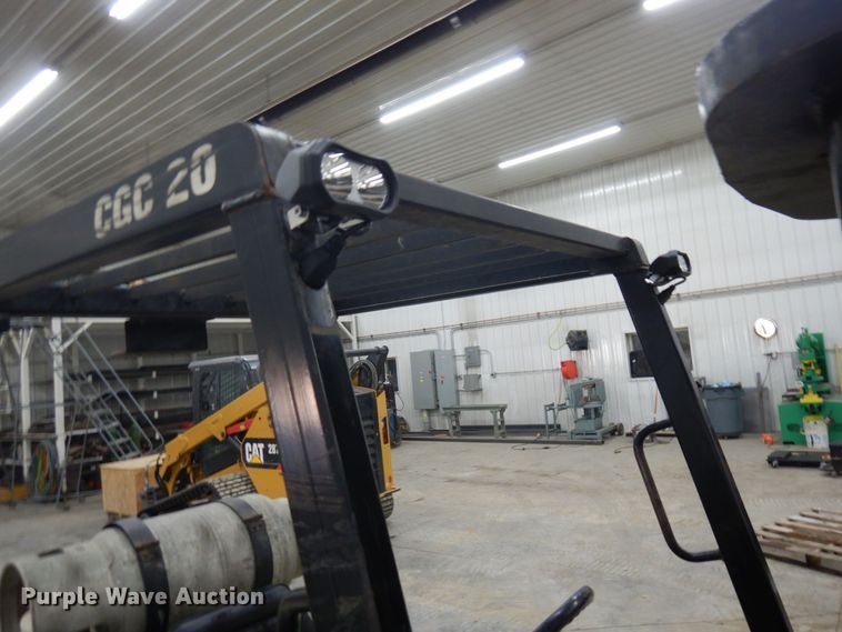 image for item KU9738 Clark CGC20  forklift