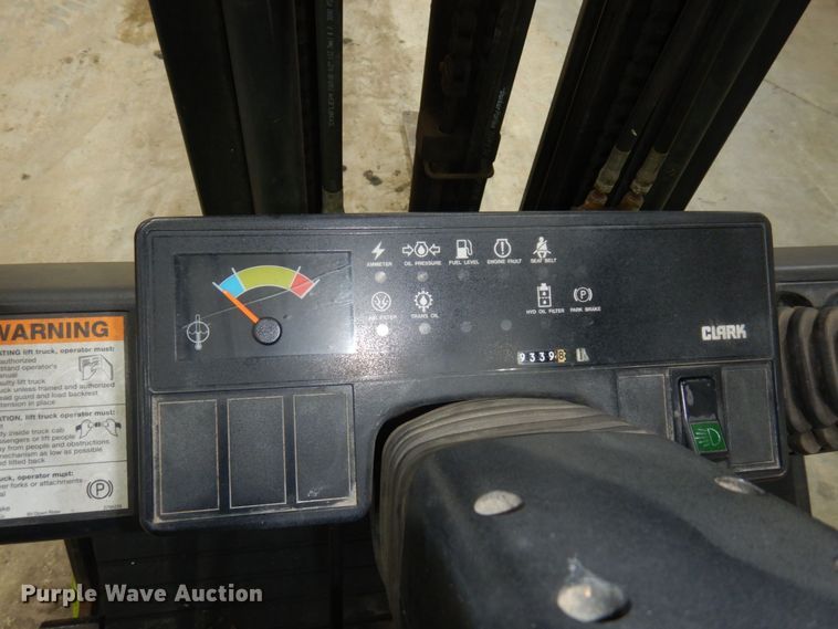 image for item KU9738 Clark CGC20  forklift