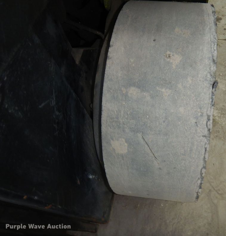 image for item KU9738 Clark CGC20  forklift