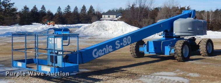 image for item KU9739 2005 Genie S80  boom lift
