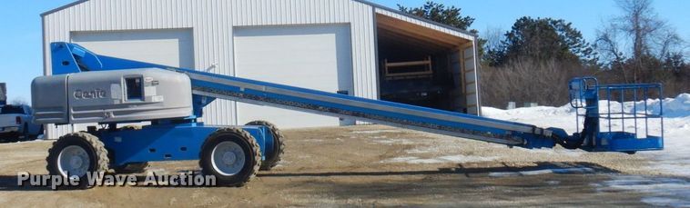 image for item KU9739 2005 Genie S80  boom lift
