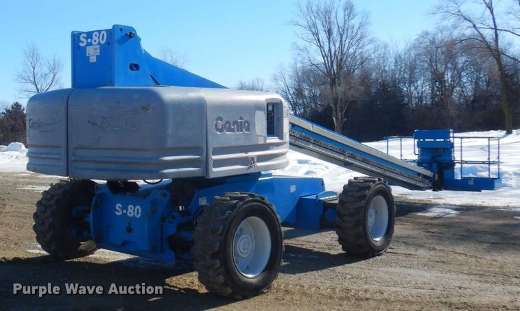 image for item KU9739 2005 Genie S80  boom lift