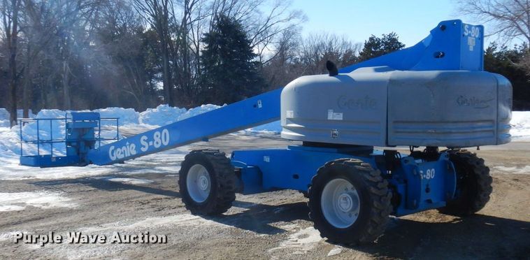 image for item KU9739 2005 Genie S80  boom lift