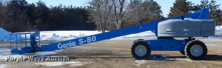 image for item KU9739 2005 Genie S80  boom lift
