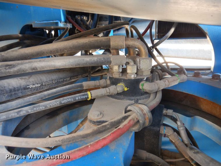 image for item KU9739 2005 Genie S80  boom lift