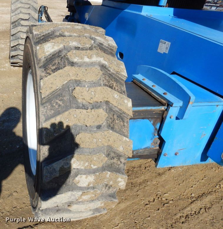 image for item KU9739 2005 Genie S80  boom lift