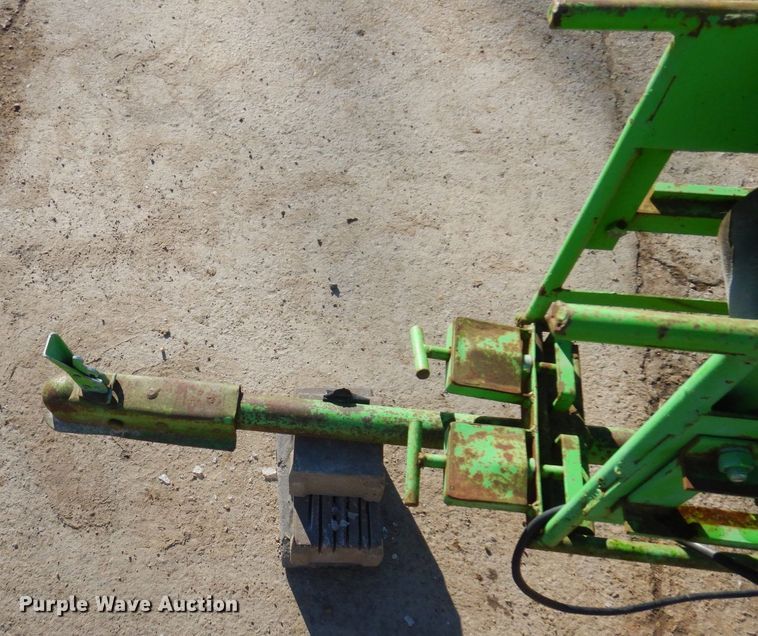 image for item KU9741 E-Z LIft  conveyor