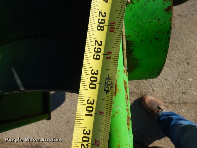 image for item KU9741 E-Z LIft  conveyor