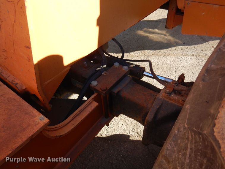 image for item KU9743 2002 Lull 1044C-54  telehandler