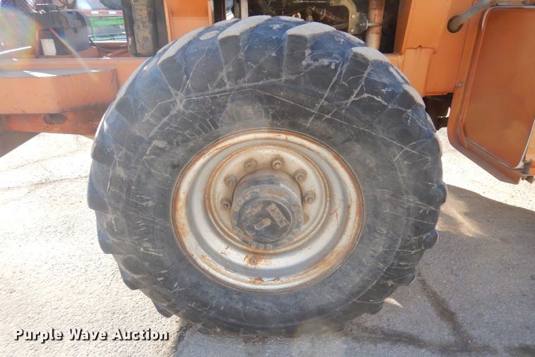 image for item KU9743 2002 Lull 1044C-54  telehandler