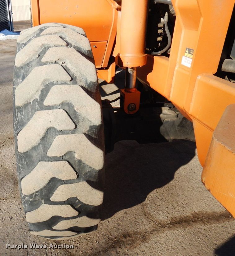 image for item KU9743 2002 Lull 1044C-54  telehandler