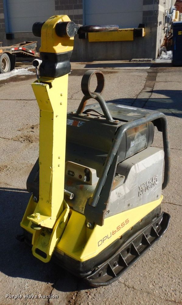 image for item KU9744 Wacker Neuson DPU6555  plate compactor