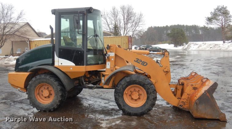 image for item KU9760 2003 Case 321D  wheel loader