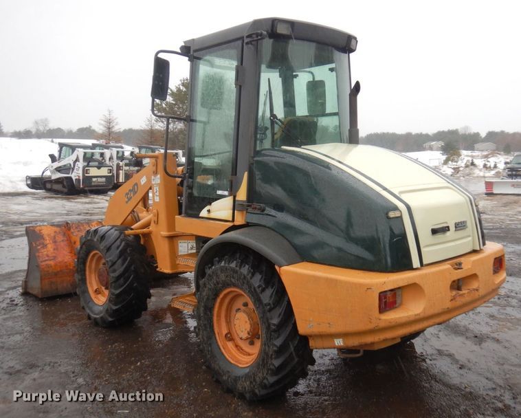 image for item KU9760 2003 Case 321D  wheel loader