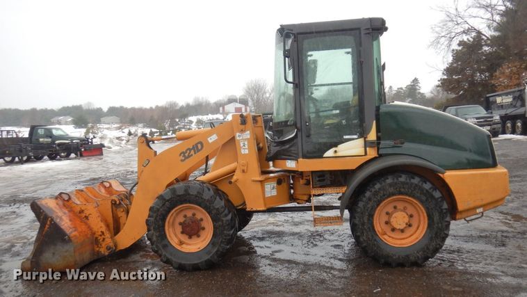 image for item KU9760 2003 Case 321D  wheel loader