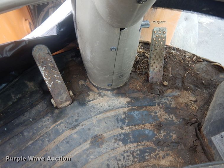 image for item KU9760 2003 Case 321D  wheel loader