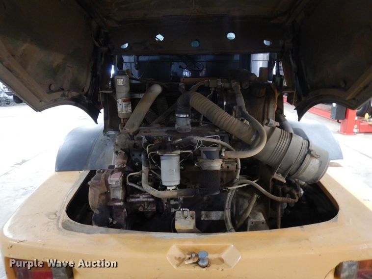 image for item KU9760 2003 Case 321D  wheel loader