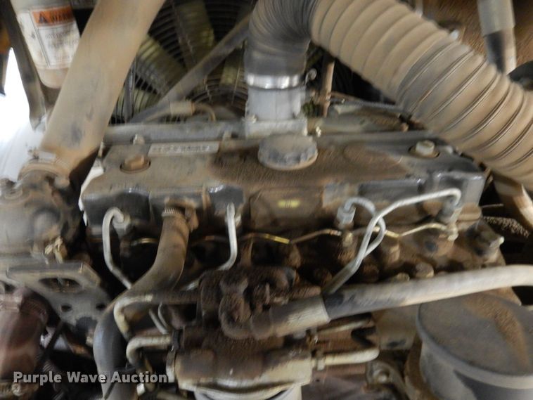 image for item KU9760 2003 Case 321D  wheel loader